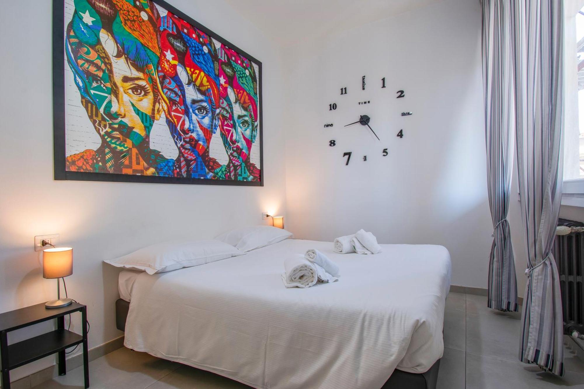 Smart Rooms Пістоя Екстер'єр фото